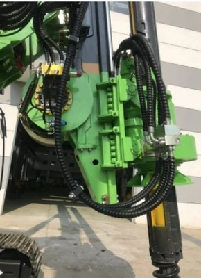 KR90C टॉर्क 90KN.M हाइड्रोलिक पाइलिंग रिग 1200 Mm गहराई 32M रोटेशन की गति 8 - 30 Rpm