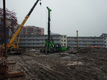 3.9 एमपीए पायलट दबाव 94.3 टन क्षमता और 150 केएन.एम अधिकतम टॉर्क के साथ ड्रिलिंग रिग मशीन