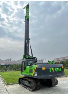 कैट चेसिस हाइड्रोलिक रोटरी ड्रिलिंग रिग KR150C 7-26 आरपीएम घूर्णन की गति के साथ