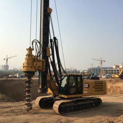 कैट चेसिस KR300C हाइड्रोलिक रोटरी ड्रिलिंग रिग 54 मीटर गहराई 320 kN.m टॉर्क और 2500 मिमी व्यास के साथ